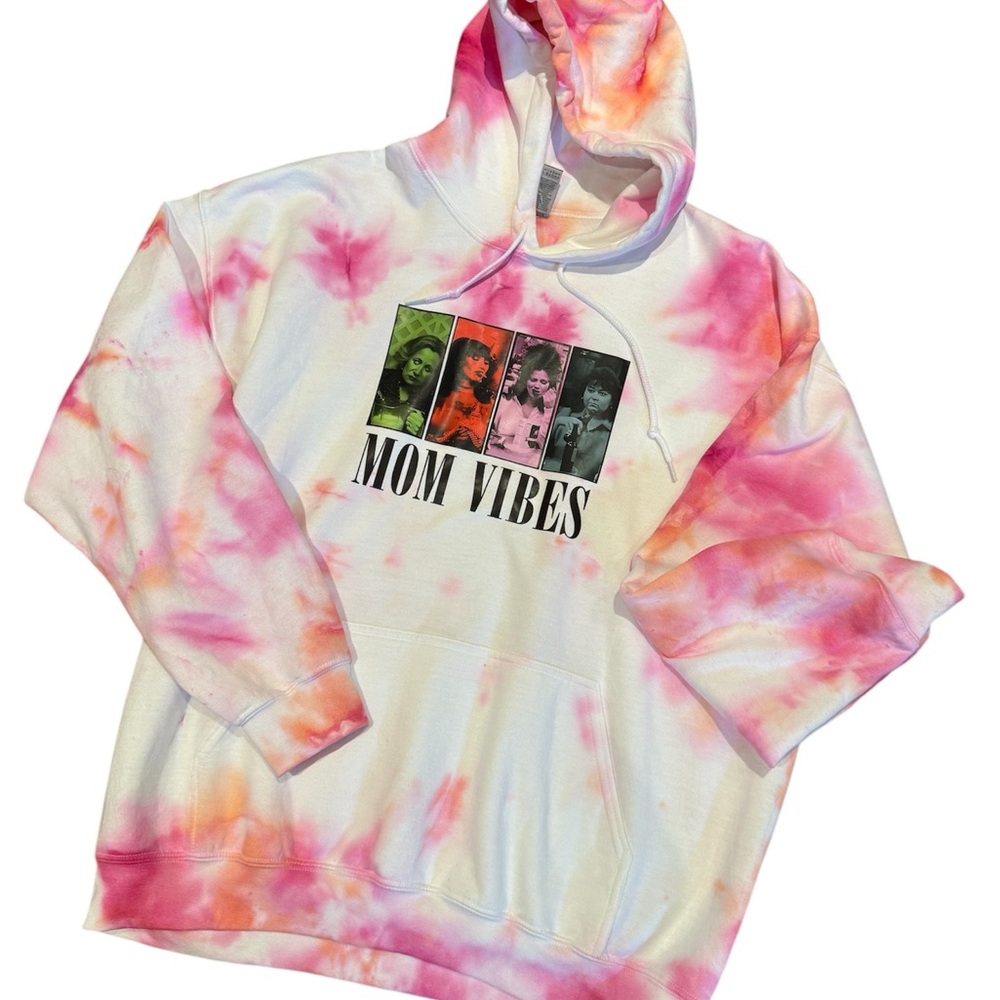 Mom Vibes Tie-Dye Hoodie - Retro Graphic Pullover Sweatshirt 90s TV Roseanne
